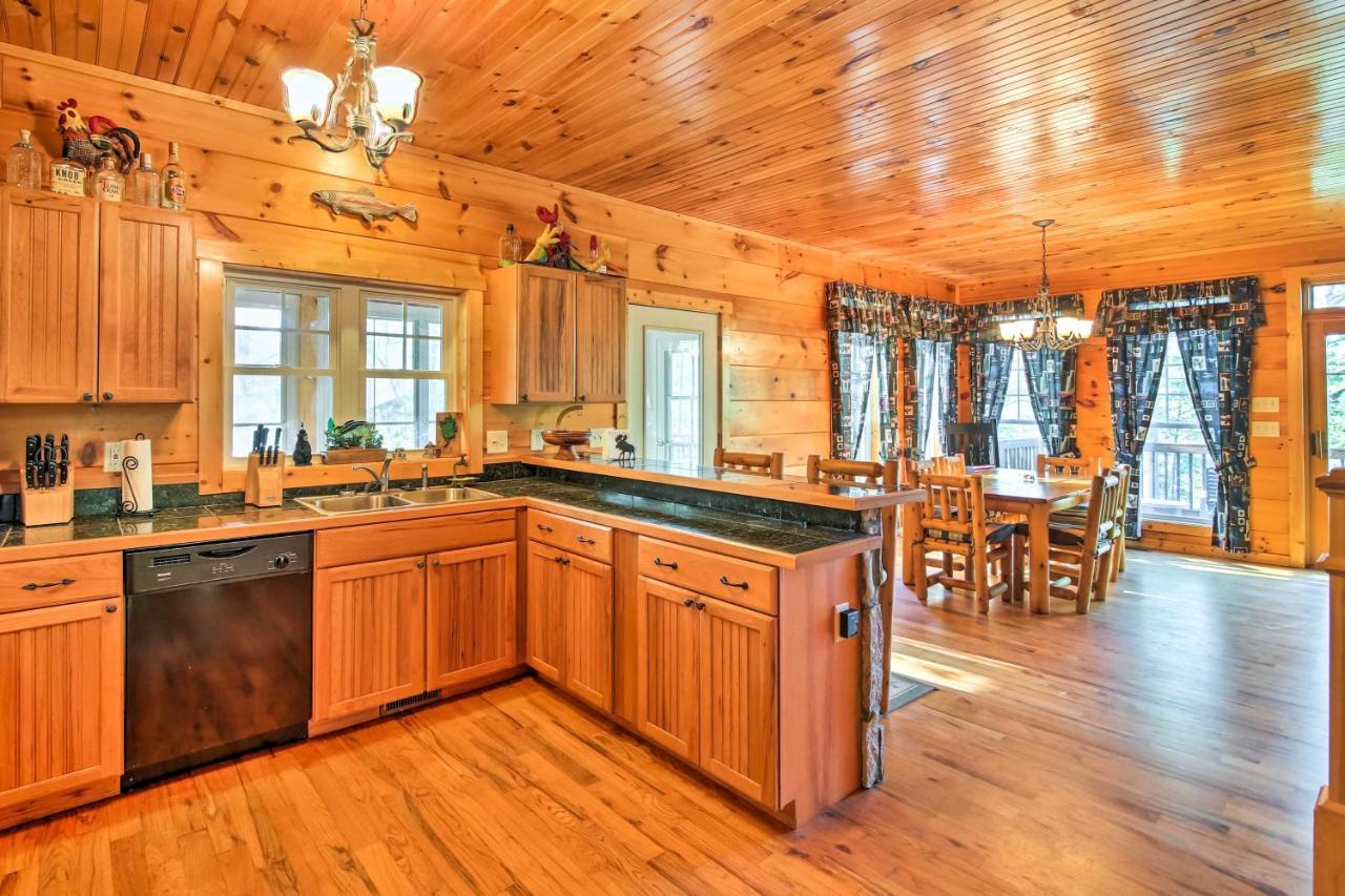 Lakefront South Carolina Abode With Deck And Boat Dock Fair Play Εξωτερικό φωτογραφία
